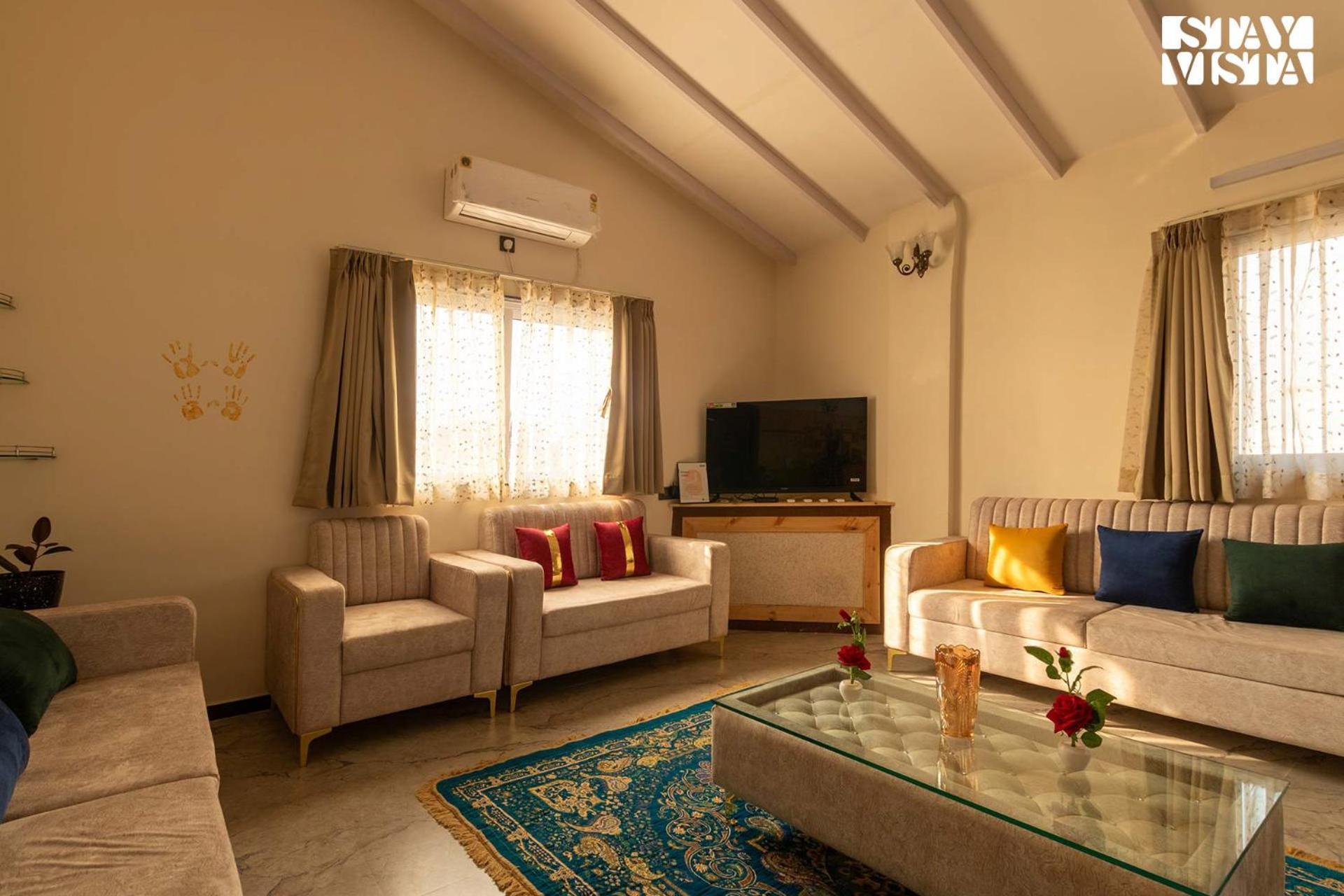 Stayvista'S Harvest Haven - Pool-View Villa With Deck & Machan Near Sula Nashik Εξωτερικό φωτογραφία